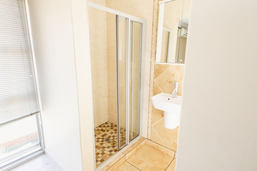 3 Bedroom Property for Sale in Langenhovenpark Free State